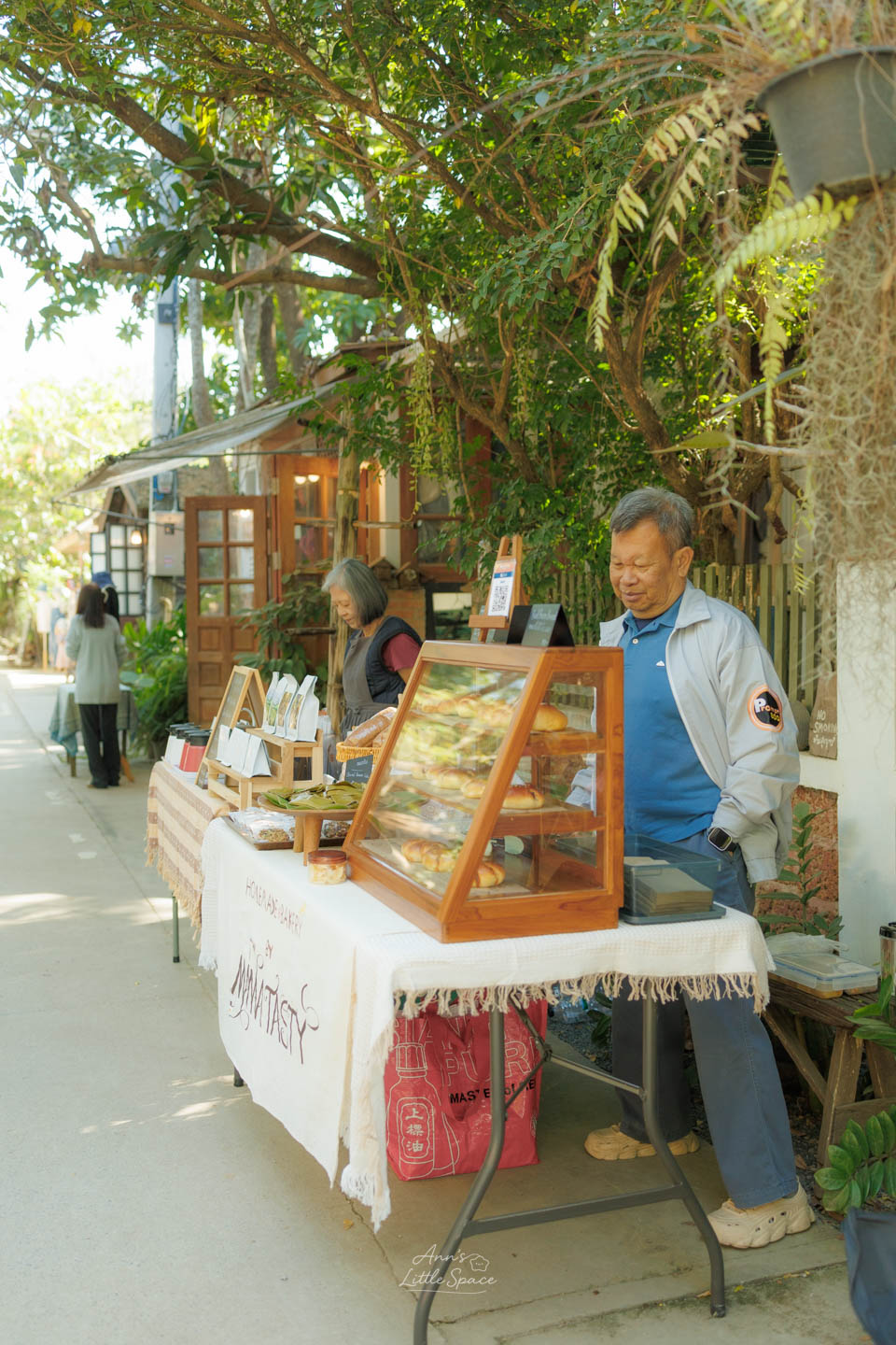 清邁雨林市集（雨樹市集）Cham Chaa Market