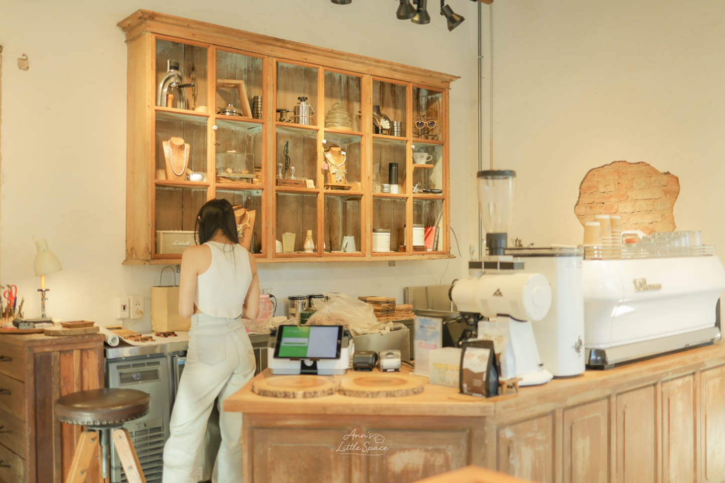 泰國清邁|午後陽光灑落在古城轉角的精緻飾品店 Hang And Craft Old City Chiangmai - 第14張圖 泰國清邁|午後陽光灑落在古城轉角的精緻飾品店 Hang And Craft Old City Chiangmai