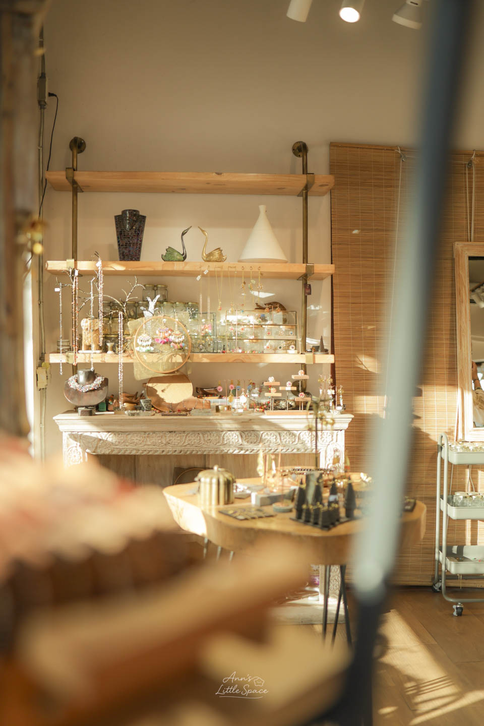 泰國清邁|午後陽光灑落在古城轉角的精緻飾品店 Hang And Craft Old City Chiangmai - 第17張圖 泰國清邁|午後陽光灑落在古城轉角的精緻飾品店 Hang And Craft Old City Chiangmai
