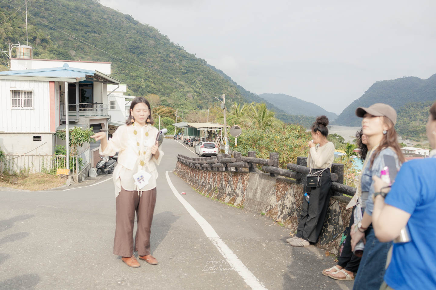 台東土坂部落山林導覽，沿著南迴山谷認識排灣族部落環境與依循自然生活的土地記憶。｜by Ann's Little Space